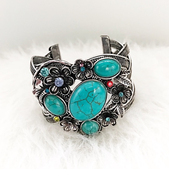 Jewelry - 3 for $25 Cuff Bracelet